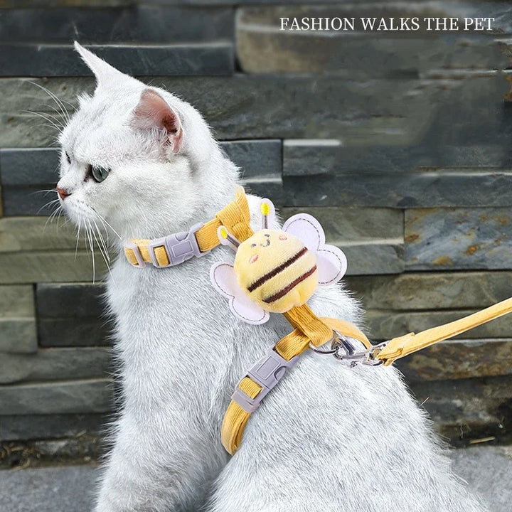 Conjunto Arnês, Trela e Coleira para Gato – Ajustável, Estilo Abelha, Dupla Camada | Ideal para Passeios ao Ar Livre 🐾